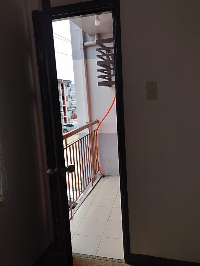 Staycation At Urban Deca Homes Marilao Exterior foto